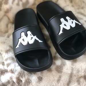 Kappa slides black and white. NBW.